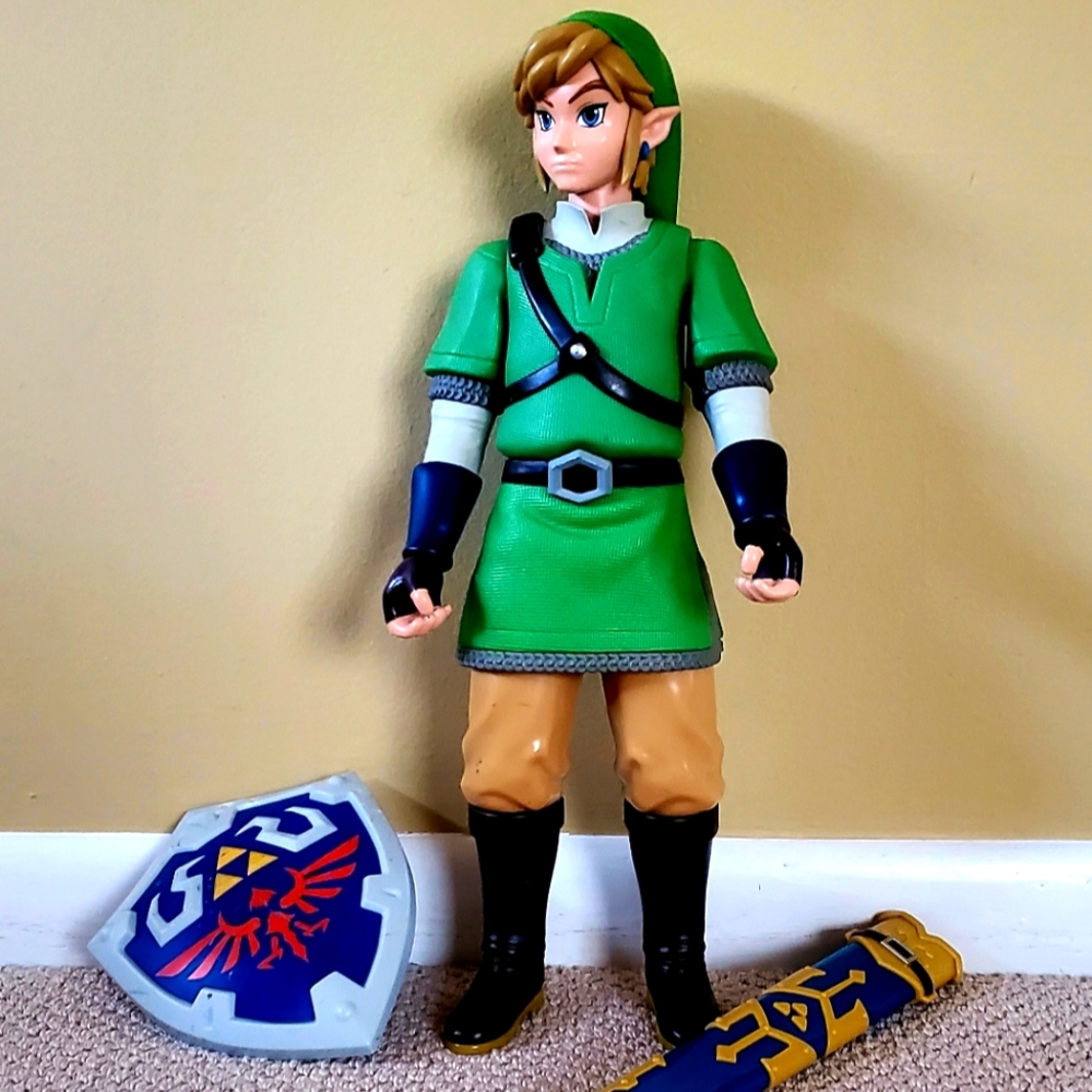 Legend of Zelda Link 20" Deluxe Figure